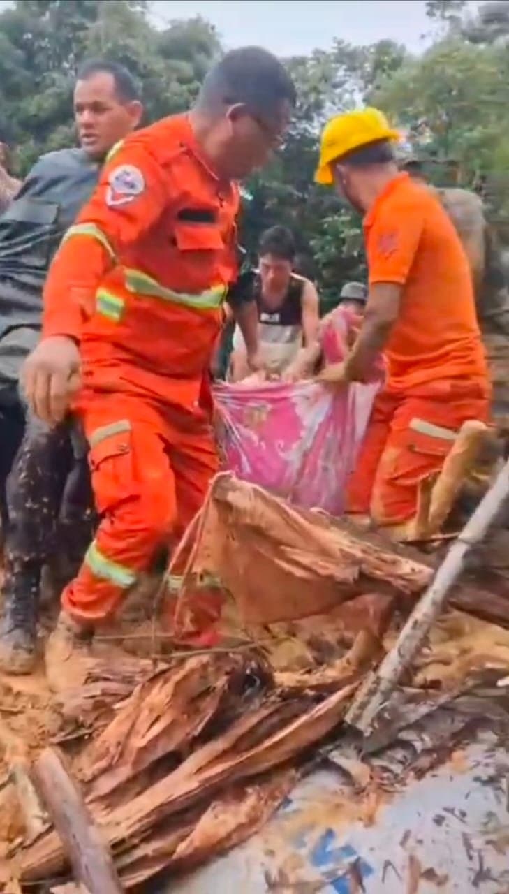 असम बाढ़ राहत