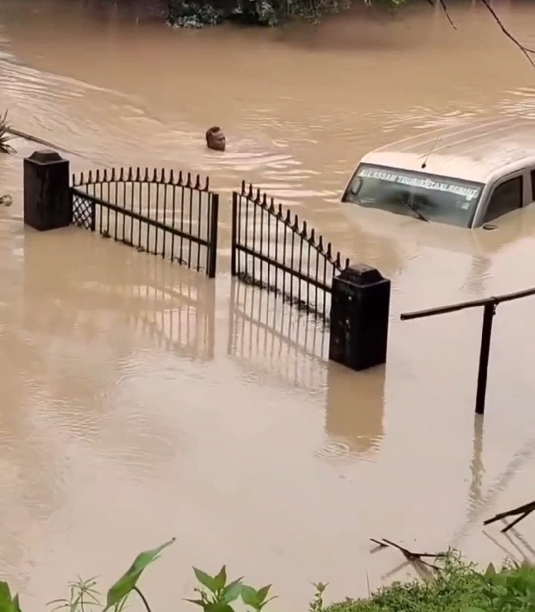 असम बाढ़ राहत